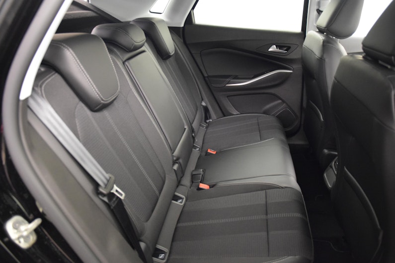 Vehicle image OPEL GRANDLAND