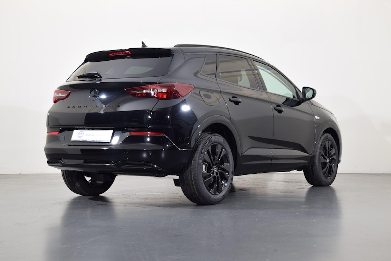 Vehicle image OPEL GRANDLAND