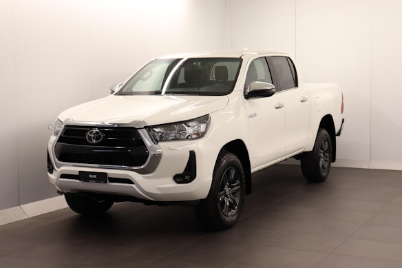 TOYOTA Hilux Double Cab.-Pick-up 2.4 D-4D 150 Style 3