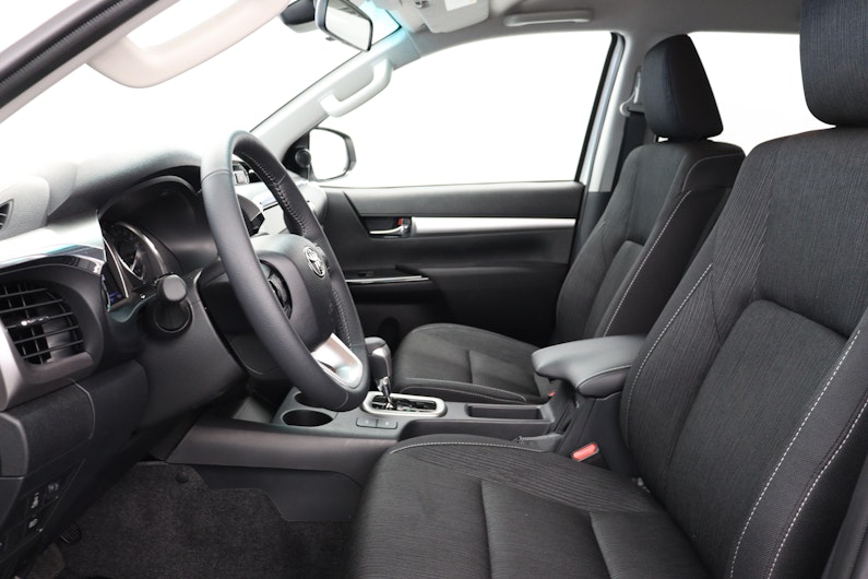 Vehicle image TOYOTA HI-LUX