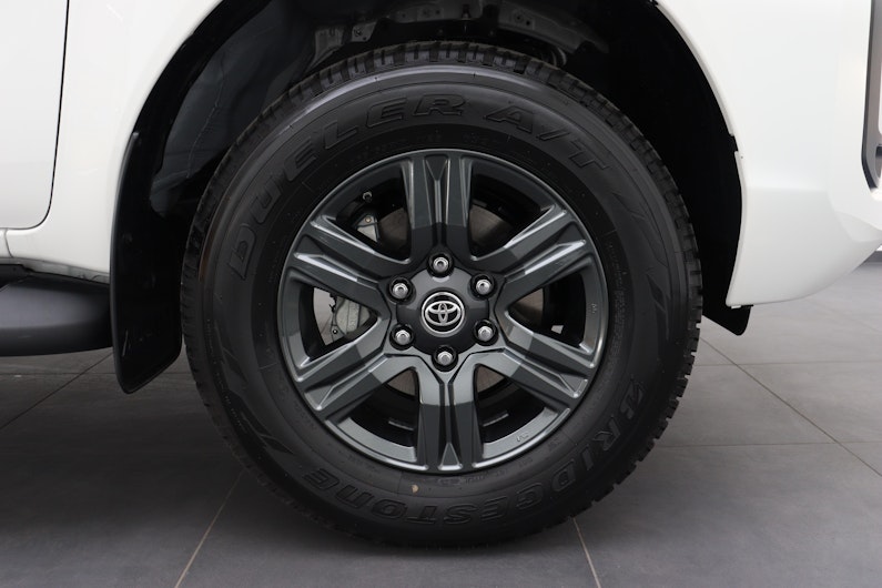 Fahrzeugbild TOYOTA HI-LUX