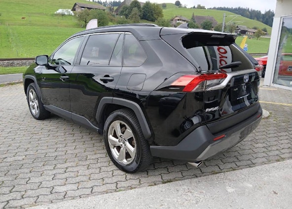 Vehicle image 6 Vehicle image 6