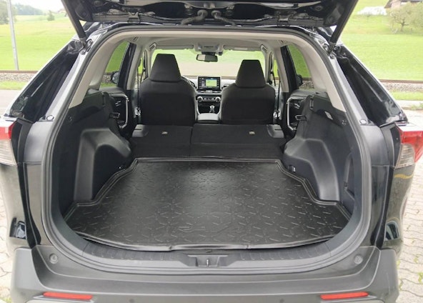 Vehicle image 14 Vehicle image 14