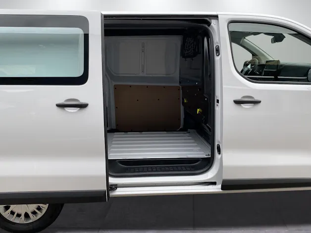 Toyota PROACE Van L2 2.0 D Advanced