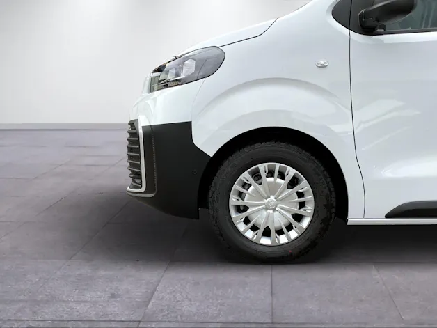 Toyota PROACE Van L2 2.0 D Advanced