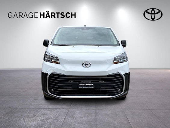 Vehicle image 9 Vehicle image 9