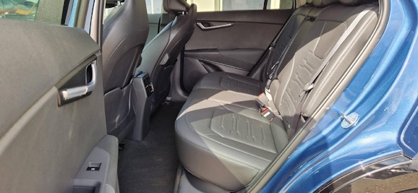 Vehicle image 8 Vehicle image 8