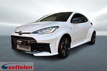 Vehicle image TOYOTA GR YARIS 0 Vehicle image TOYOTA GR YARIS 0