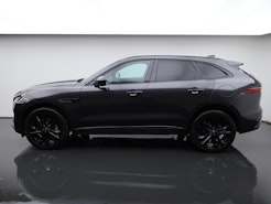 Vehicle image JAGUAR F-PACE0