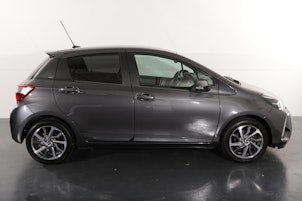 Vehicle image TOYOTA Yaris 1.5 VVT-iE Trend