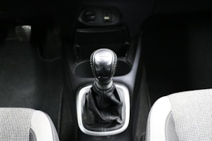 Vehicle image TOYOTA Yaris 1.5 VVT-iE Trend