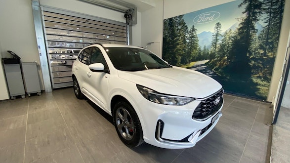 FORD Kuga 2.5 Hybrid ST-Line X 4x4 0 FORD Kuga 2.5 Hybrid ST-Line X 4x4 0