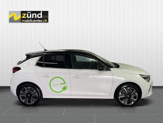 Vehicle image 14 Vehicle image 14