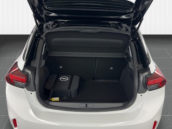 Vehicle image 11 Vehicle image 11