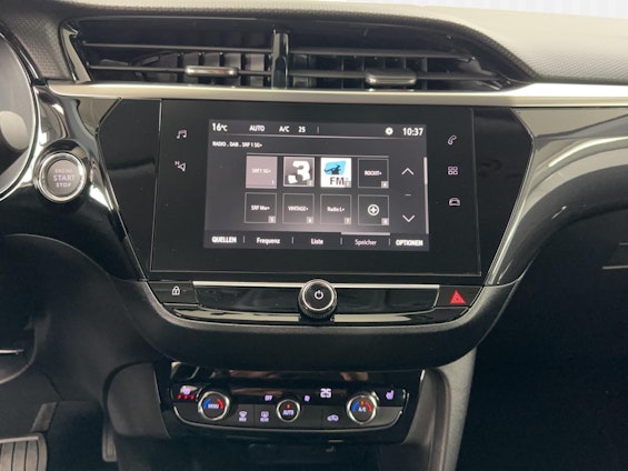 Vehicle image 8 Vehicle image 8