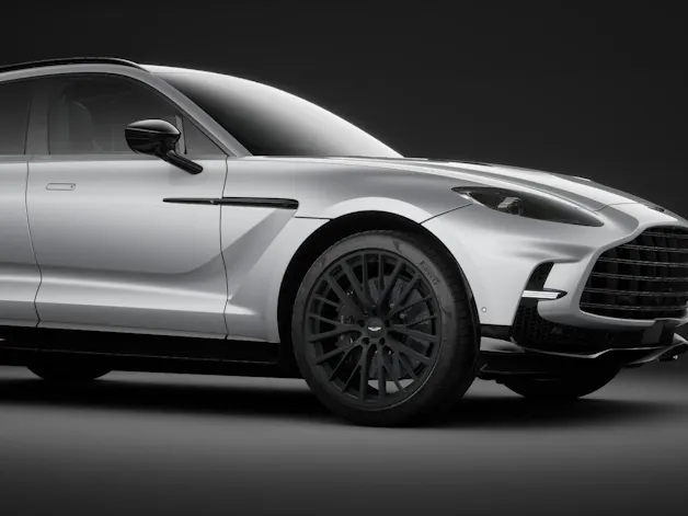 Aston Martin DBX 707 4.0 V8 Bi-Turbo