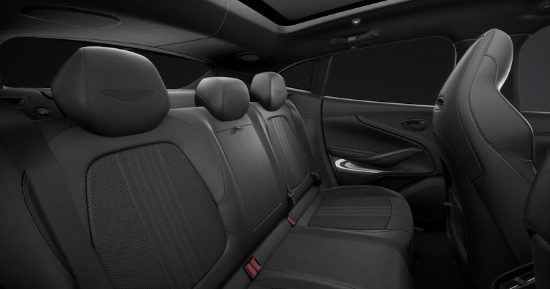 Vehicle image ASTON MARTIN DBX