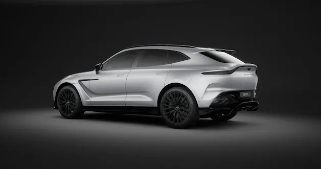 Aston Martin DBX 707 4.0 V8 Bi-Turbo
