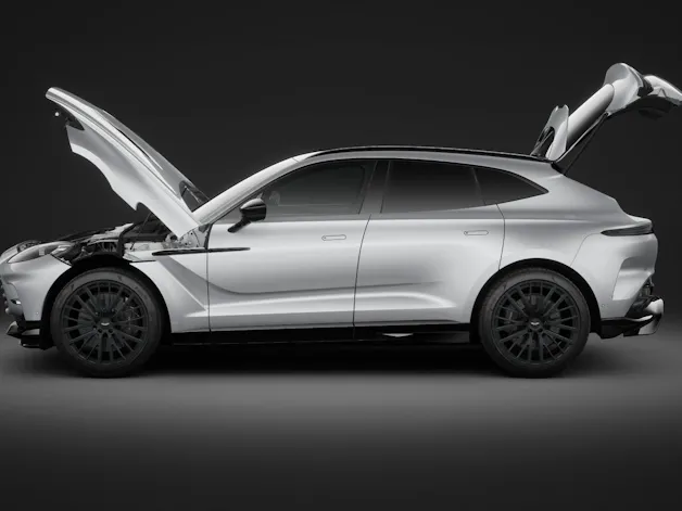 Aston Martin DBX 707 4.0 V8 Bi-Turbo
