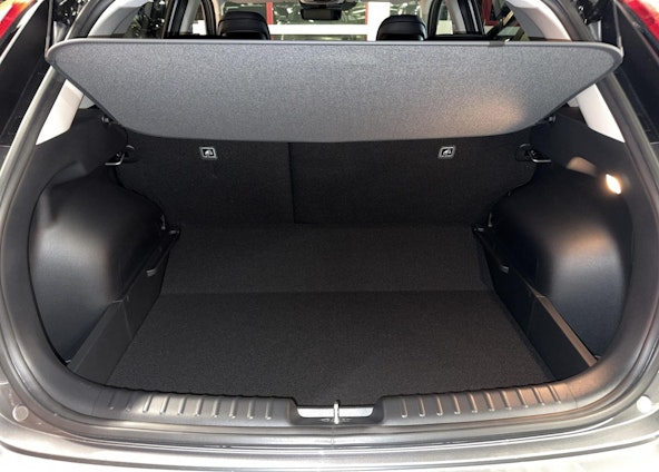 Vehicle image 6 Vehicle image 6