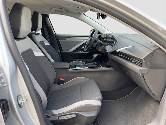 Vehicle image 31 Vehicle image 31