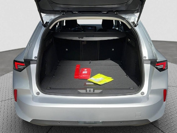 Vehicle image 25 Vehicle image 25