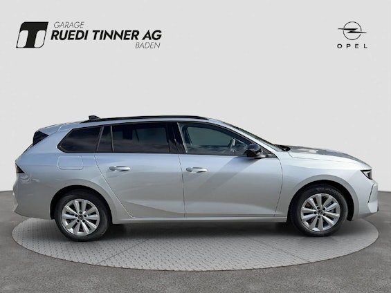 Vehicle image 3 Vehicle image 3