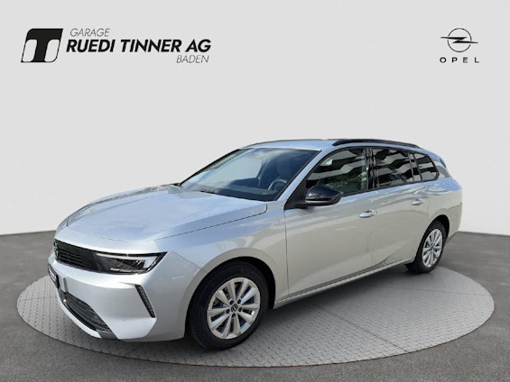 First vehicle image First vehicle image