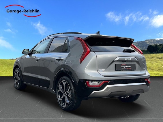 Vehicle image 2 Vehicle image 2