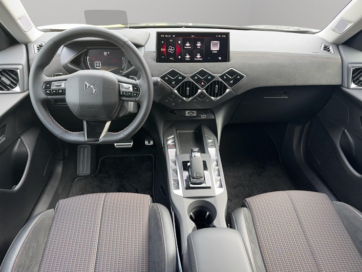 Vehicle image DS AUTOMOBILES DS3