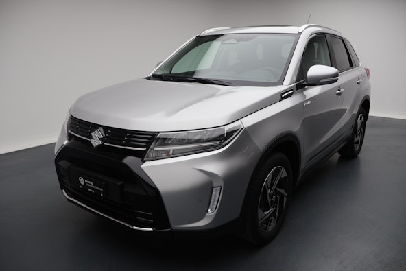 First vehicle image