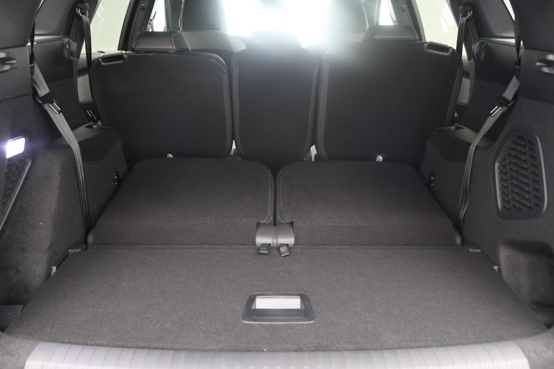 Vehicle image PEUGEOT 5008