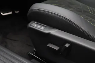 Peugeot 2008 1.2 Hybrid GT