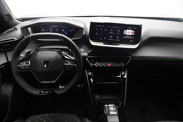 Peugeot 2008 1.2 Hybrid GT