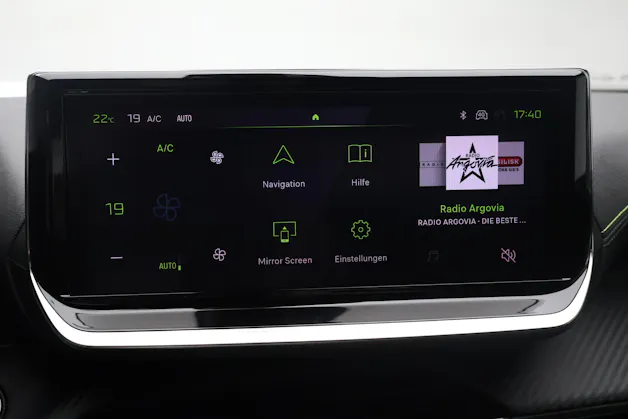 Peugeot 2008 1.2 Hybrid GT