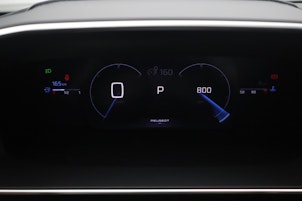 Vehicle image PEUGEOT 2008 1.2 Hybrid GT