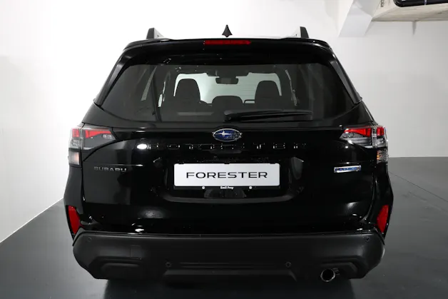 Subaru Forester Station 2.0i e-Boxer Swiss Plus