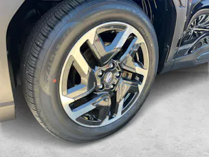 Subaru Forester Station 2.0i e-Boxer Swiss Plus