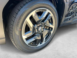 Fahrzeugbild SUBARU Forester Station 2.0i e-Boxer Swiss Plus