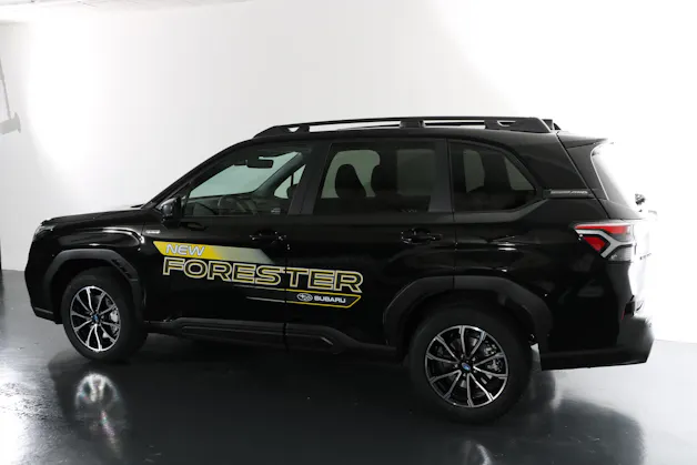 Subaru Forester Station 2.0i e-Boxer Swiss Plus
