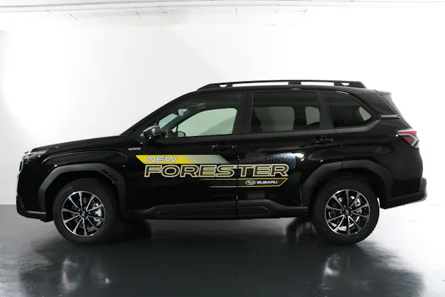 Subaru Forester Station 2.0i e-Boxer Swiss Plus