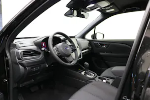 Subaru Forester Station 2.0i e-Boxer Swiss Plus