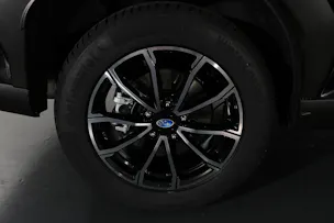 Subaru Forester Station 2.0i e-Boxer Swiss Plus