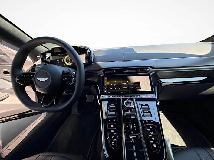 image du véhicule ASTON MARTIN V12 Vantage