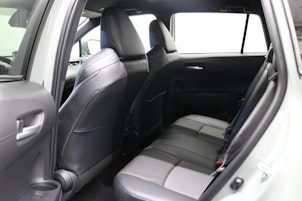 Vehicle image TOYOTA Corolla Cross 2.0 HEV Trend AWD-i