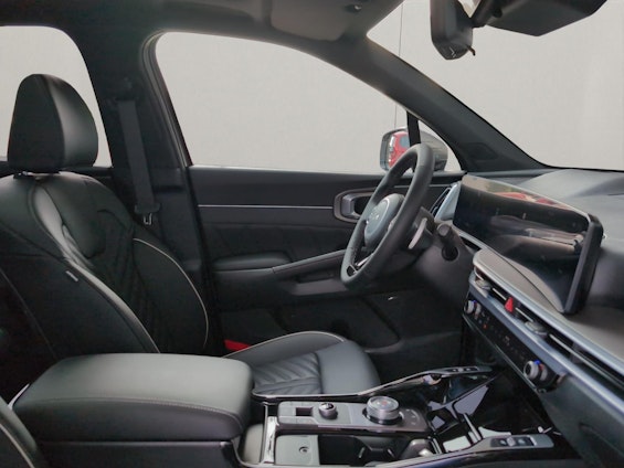 Vehicle image 13 Vehicle image 13