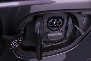 Vehicle image LAND ROVER Discovery Sport 1.5 T 300e Dynamic HSE