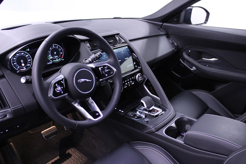 Vehicle image JAGUAR E-PACE