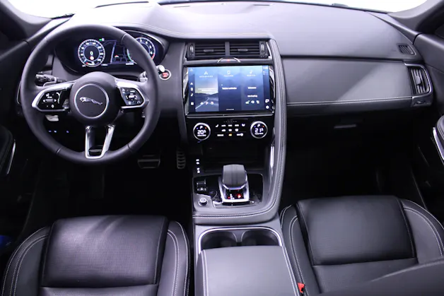 Jaguar E-Pace 1.5 T 300e R-Dynamic SE AWD *LEASING 0.99%*