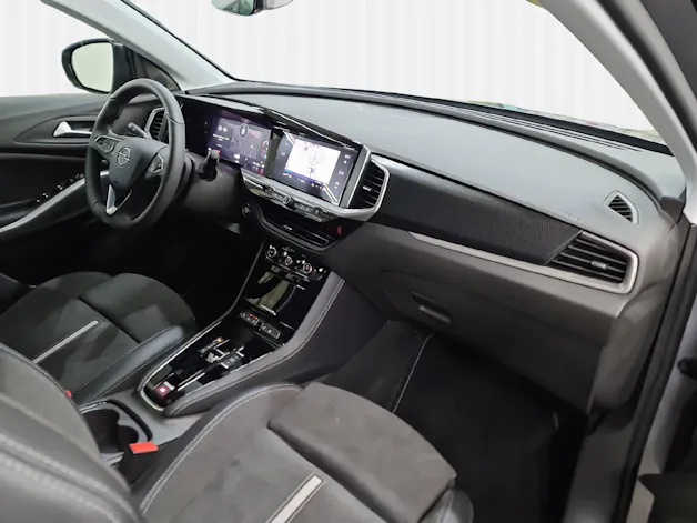 Opel Grandland 1.6 T PHEV GSE 300PS 4x4